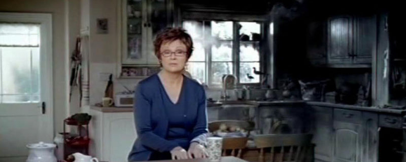 Julie Walters gets the message home